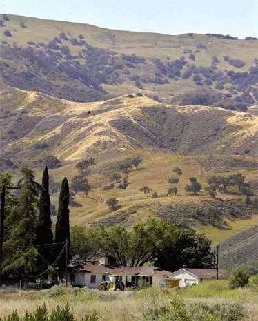 suburban sprawl, land development, real estate, California