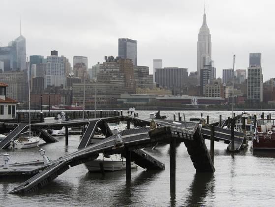 Charles Sykes - Superstorm Sandy on the Hudson - AP Hurricane Sandy destruction in New York City