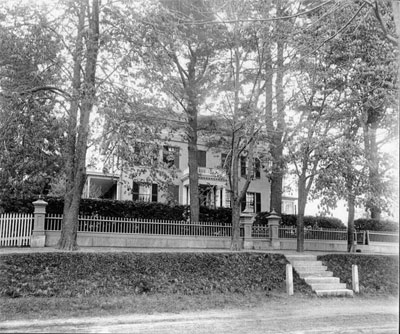Dickinson Homestead - Todd-Bingham Picture Collection - Yale University Library Emily Dickinson the poet, Amherst, Massachusetts