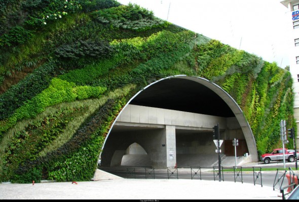 vertical gardens, France, Pont Max Juvenal