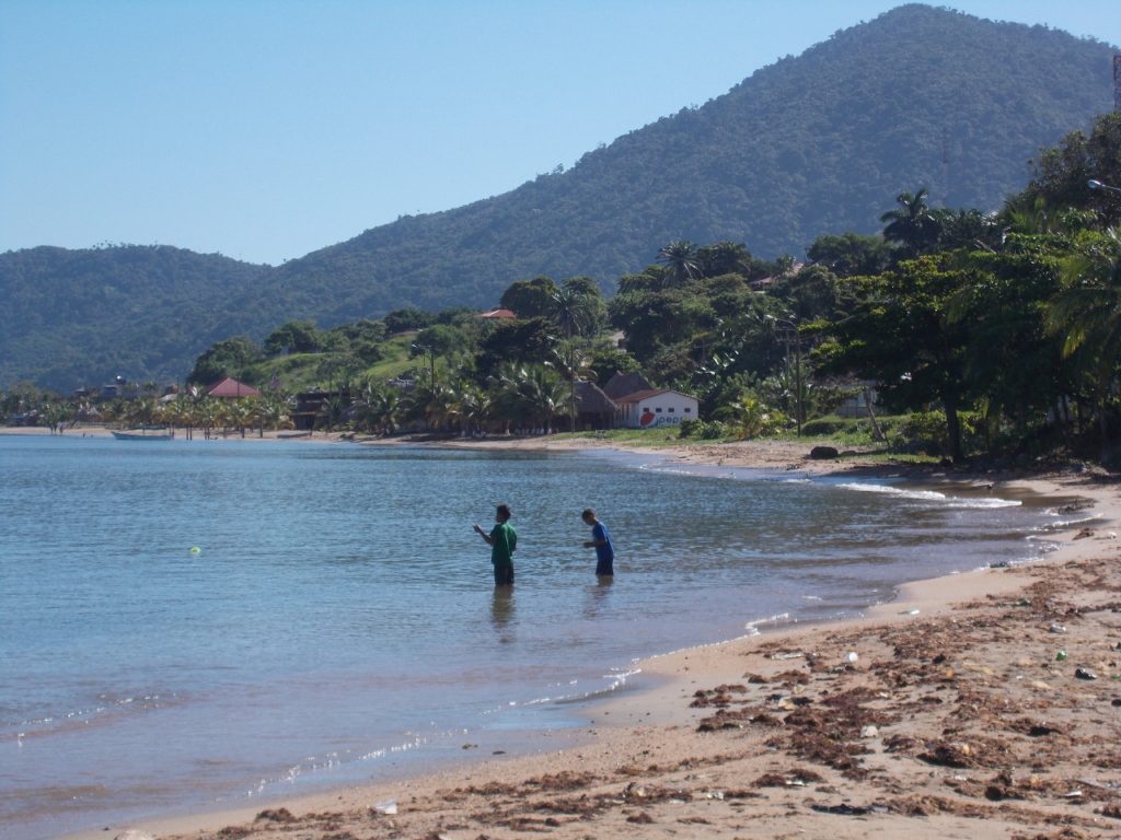 Honduran Caribbean, mega-tourism, Garifuna