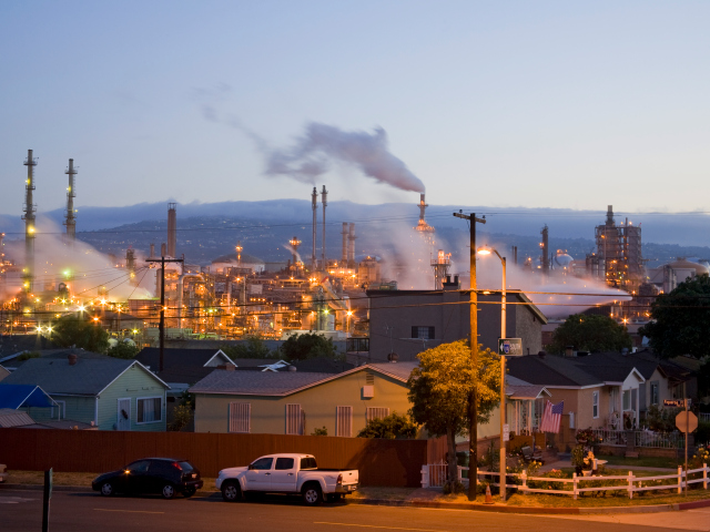 Wilmington, California, oil industry