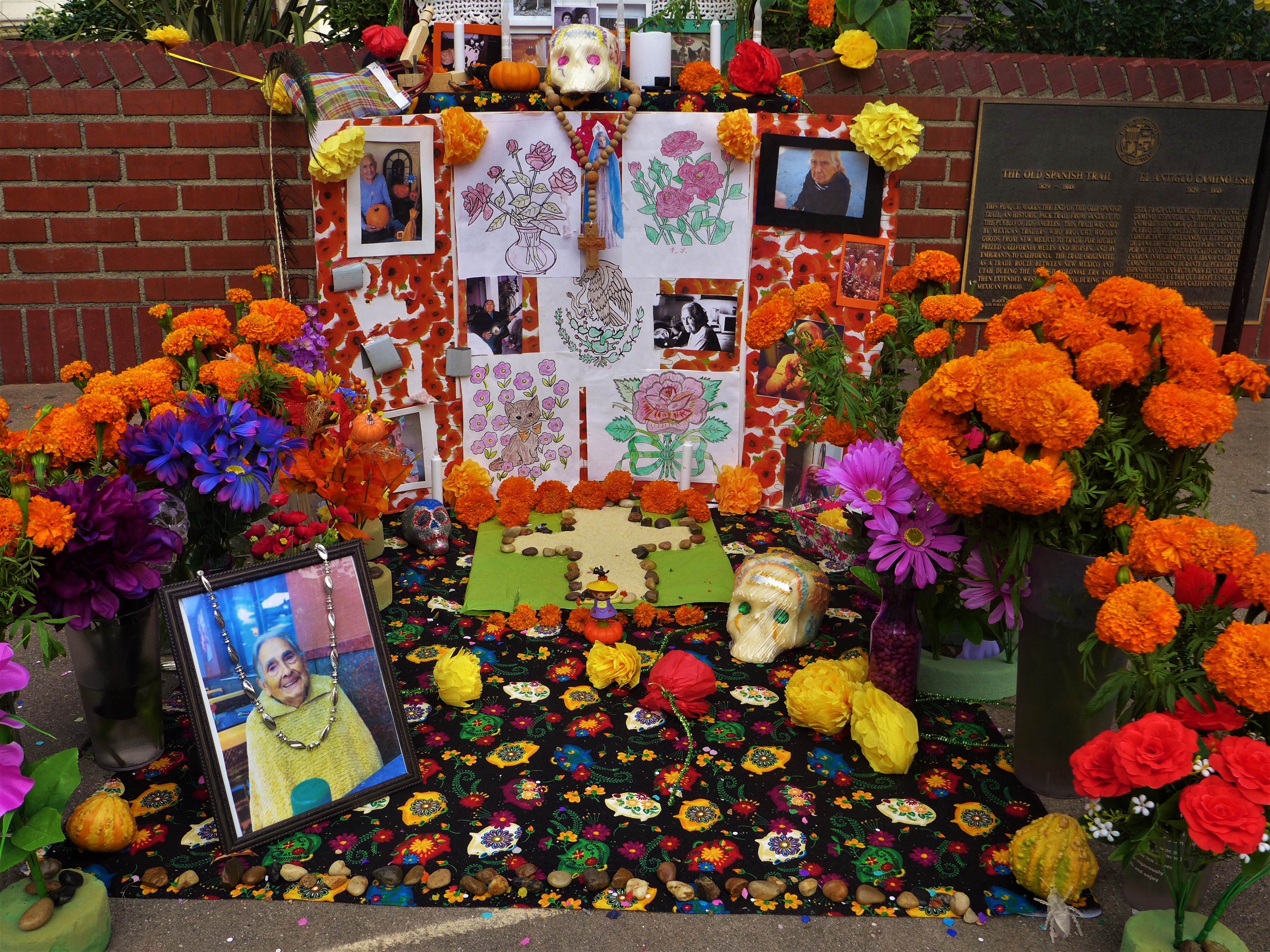 dia de los muertos altar 7 levels dia de los muertos altar 7 levels